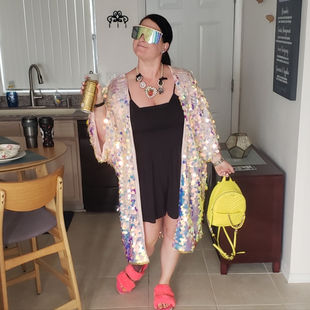 Meet your Posher, Courtney